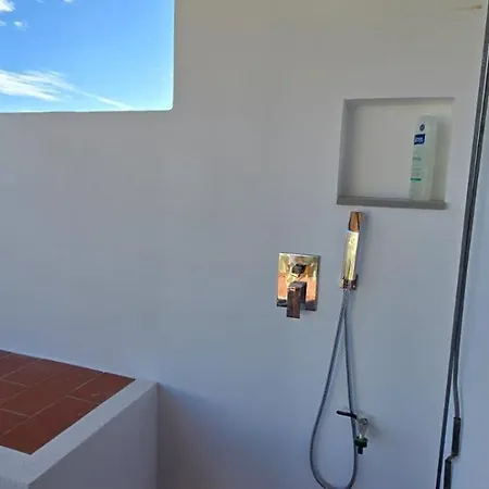 At A Sea View Top-Floor Apt, 500 M From The Beach! Albufeira