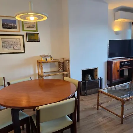 At A Sea View Top-Floor Apt, 500 M From The Beach! * Albufeira
