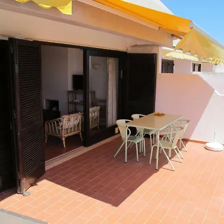 At A Sea View Top-Floor Apt, 500 M From The Beach! Apartment