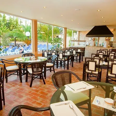 Apartment At A Sea View Top-Floor Apt, 500 M From The Beach! *