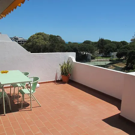 Apartment At A Sea View Top-Floor Apt, 500 M From The Beach! Albufeira