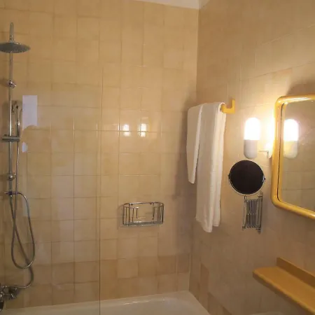At A Sea View Top-Floor Apt, 500 M From The Beach! Apartment